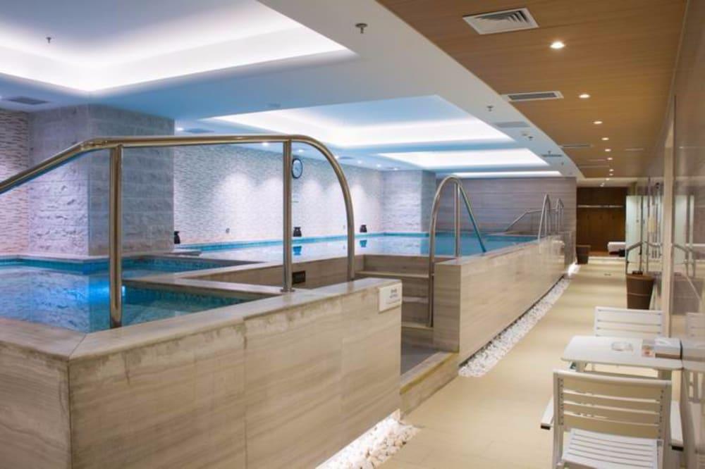 Fuzhou Jeurong Hotel Exterior photo